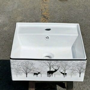 Chậu rửa mặt lavabo treo tường họa tiết mặt hươu 480 x 370 x 130 mm